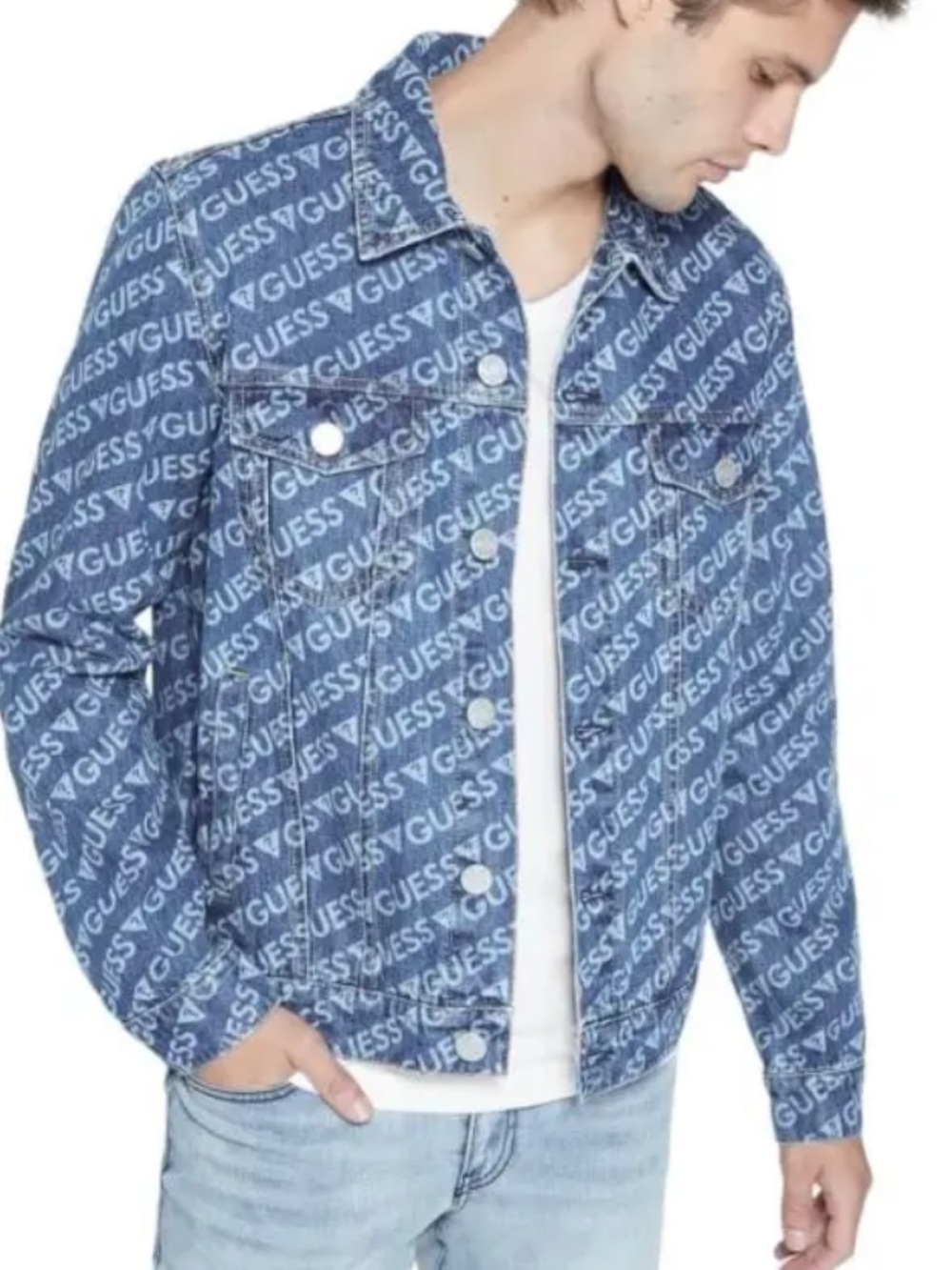 Bundle 🧥👕GUESS Blue All-Over Logo Denim Jacket & Disney Shirt 👕